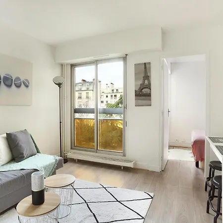Grenelle Apartment *